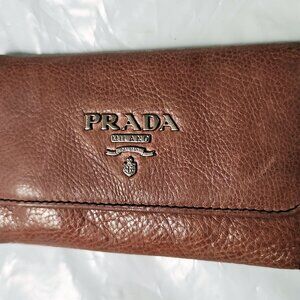 Prada Key Holder - Calfskin Leather - 2008 - EUC with Cards